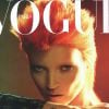 Kate Moss incarne David Bowie en couverture de Vogue Paris, décembre 2011, actuellement en kiosques.