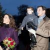 La princesse Marie, le prince Joachim et le petit prince Henrik le 1er décembre 2011 au château de Schackenborg au Danemark pour allumer les illuminations de Noël