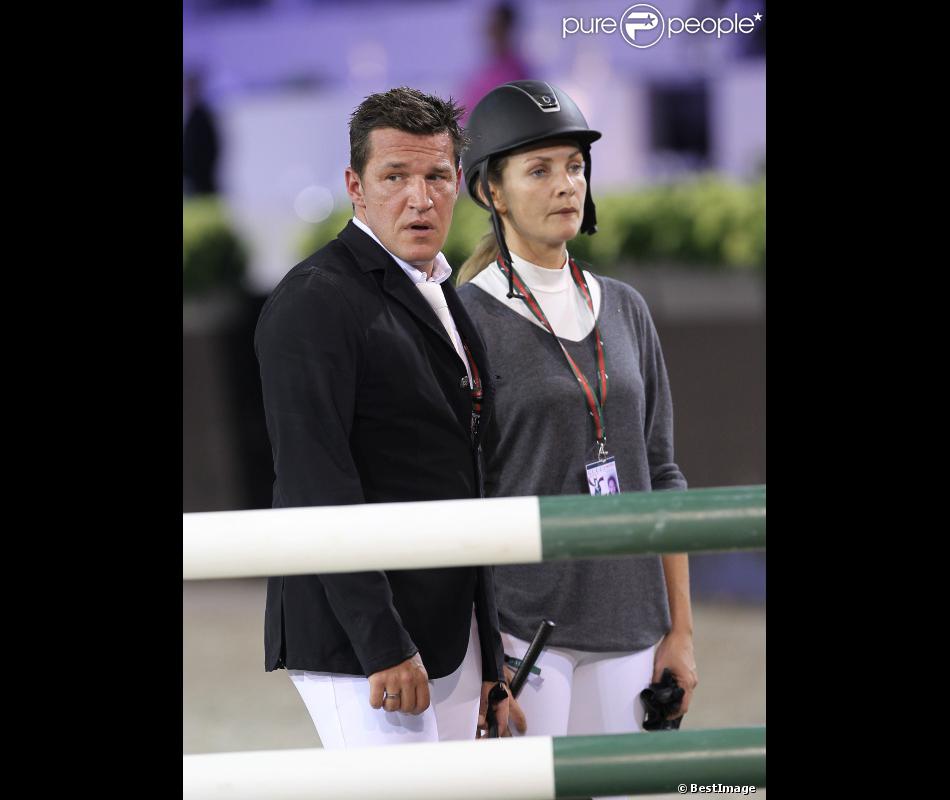 Benjamin et sa femme Vanessa, complices, lors des Gucci Masters, à Villepinte, le 3 décembre Benjamin et sa femme Vanessa, complices, lors des Gucci Masters, à Villepinte, le 3 décembre