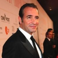 Jean Dujardin : Un perdant très élégant parmi de superbes actrices