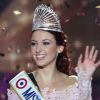 Delphine Wespiser, Miss France 2012 : son sacre le 3 décembre 2011 à Brest