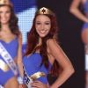 Delphine Wespiser : quand notre Miss France 2012 se prend pour Wonder woman, nous sommes sous le charme