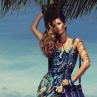 Gisele Bündchen : Vacancière chic, elle monopolise le monde de la mode