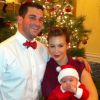 Alyssa Milano, David Bugliari et leur petit Milo le jour de Noël en 2011