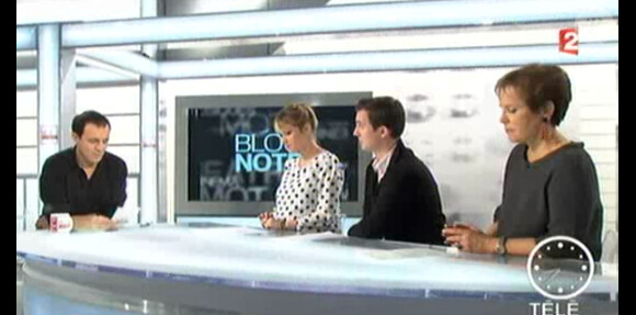 Julia Livage, très enceinte, sur le plateau de l'émission Télématin du 30 décembre 2011