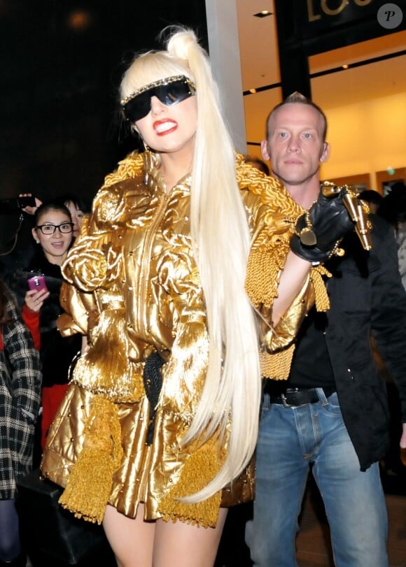 Lady Gaga le 22 décembre 2011 à Tokyo