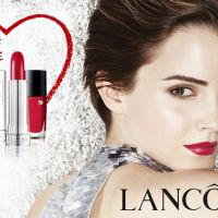 Emma Watson se mue en femme fatale pour Lancôme