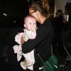 Jessica Alba et sa fille Haven à Los Angeles de retour d'un séjour au Mexique. Le 3 janvier 2011