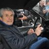 Claude Lelouch participait à la 12e Traversée de Paris à bord d'une Ford Mustang vue dans son film Un homme et une femme, le 8 janvier 2012.