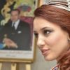 Delphine Wespiser : une vraie reine de beauté le jeudi 12 janvier 2012 en visite dans le prestigieux Morocco Mall de Casablanca au Maroc