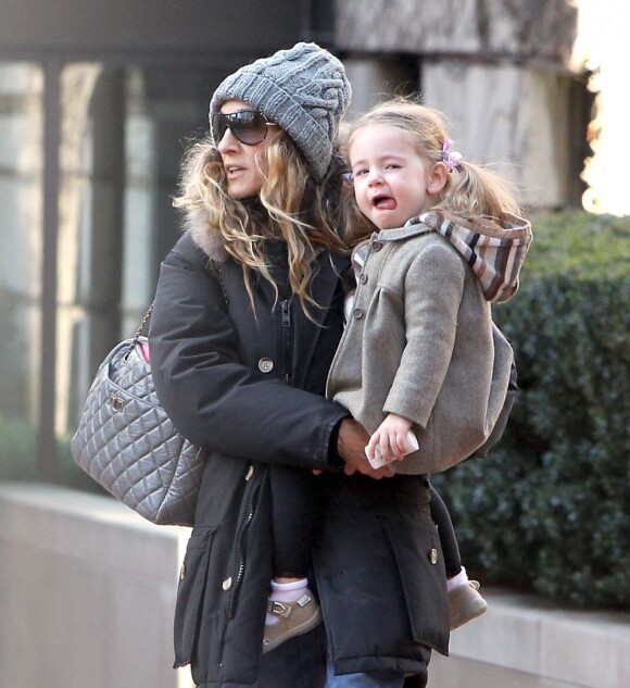 Sarah Jessica Parker et son adorable fille surprise dans le quartier de l'Upper West Side à New York, le 20 janvier 2012.