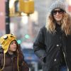 Sarah Jessica Parker et son fils James Wilkie à New York, le 20 janvier 2012.