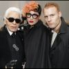 Karl Lagerfeld, Kim Ann Foxman et le DJ Andy Butler à Paris, le 21 janvier 2012.