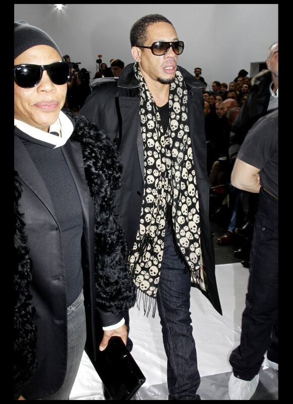 Le rappeur/acteur JoeyStarr était au premier rang du défilé Dior Homme à Paris, le 21 janvier 2012.