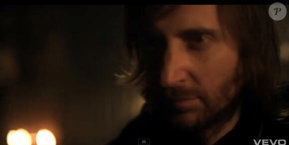 David Guetta dans le clip de Turn Me On