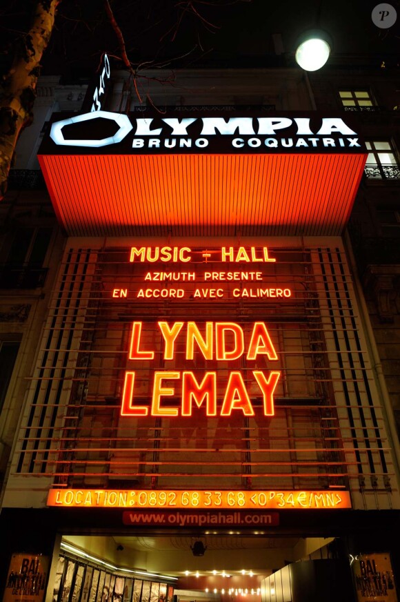 La Québécoise Lynda Lemay en concert à L'Olympia à Paris, le 30 janvier 2012.
