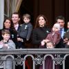 La princesse Mary en famille lors du jubilé des 40 ans de règne de Margrethe II de Danemark, le 15 janvier 2012.
La princesse Mary célébrait le 5 février 2012 son 40e anniversaire. La Maison royale a publié à cette occasion quatre nouveaux portraits officiels.