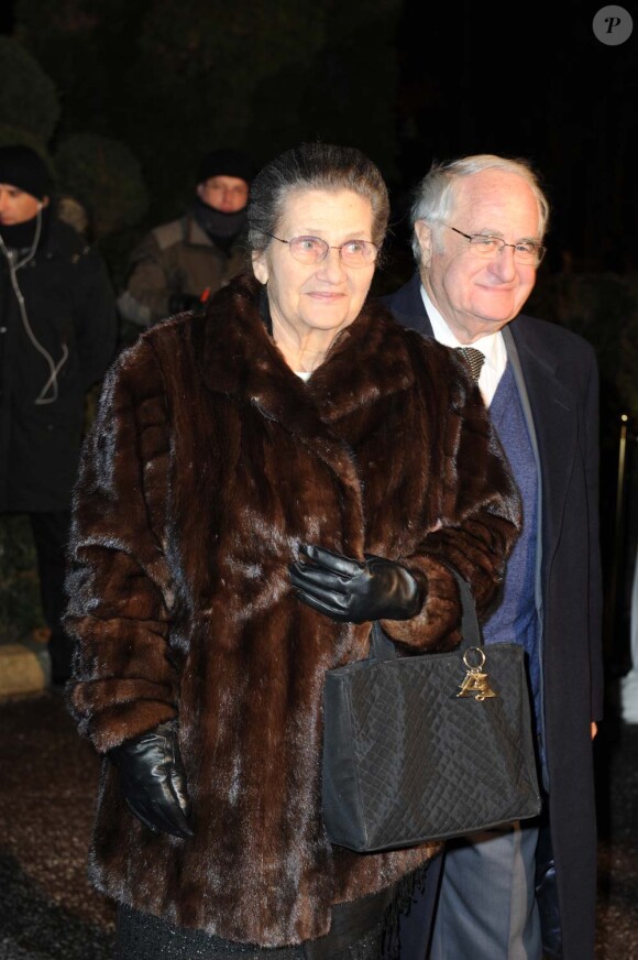 Simone Veil et son époux au dîner du CRIF, à Paris, le 8 février 2012.