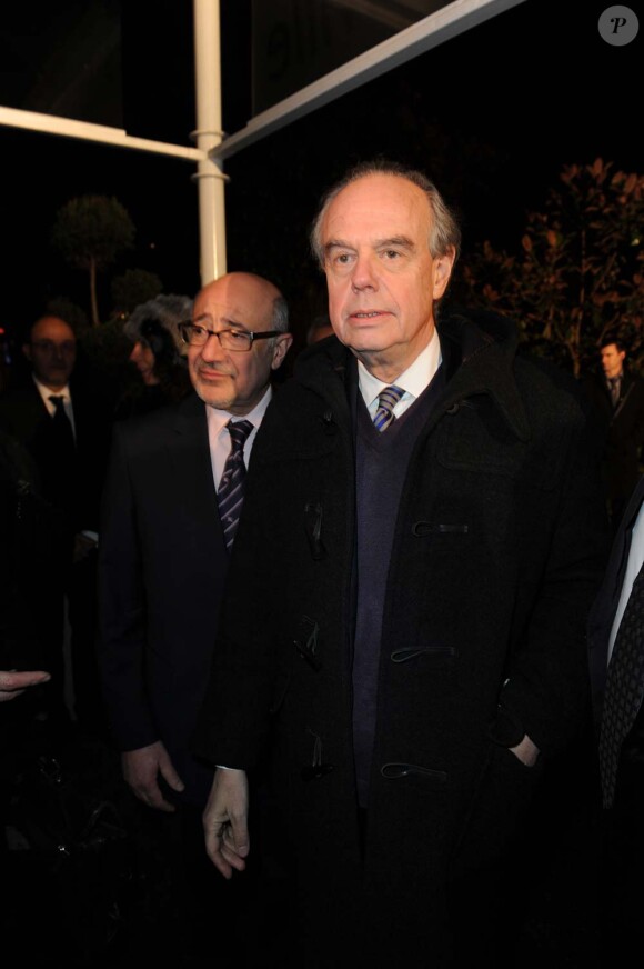 Frédéric Mitterrand au dîner du CRIF, à Paris, le 8 février 2012.