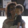 Alicia Keys et son adorable fils Egypt le 31 janvier 2012 à Hawaï