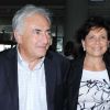 Dominique Strauss-Kahn, libre, et Anne Sinclair quittent les États-Unis  après un long feuilleton judiciaire, à New York, le 3 septembre 2011.
