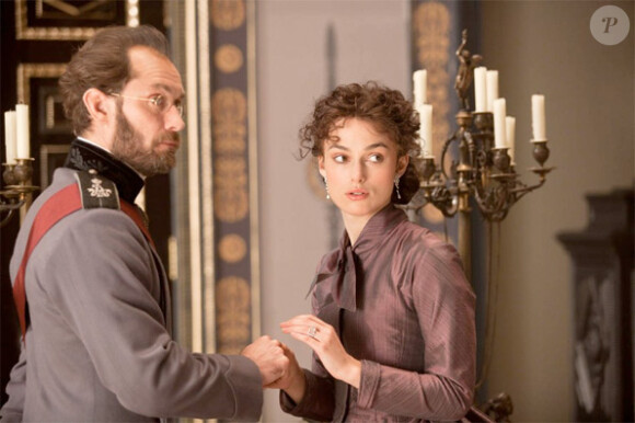 Keira Knightley et Jude Law dans Anna Karenina de Joe Wright.