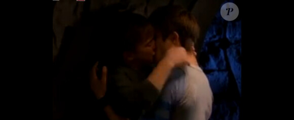 Premier baiser homosexuel dans l'histoire de la série Days of our lives.