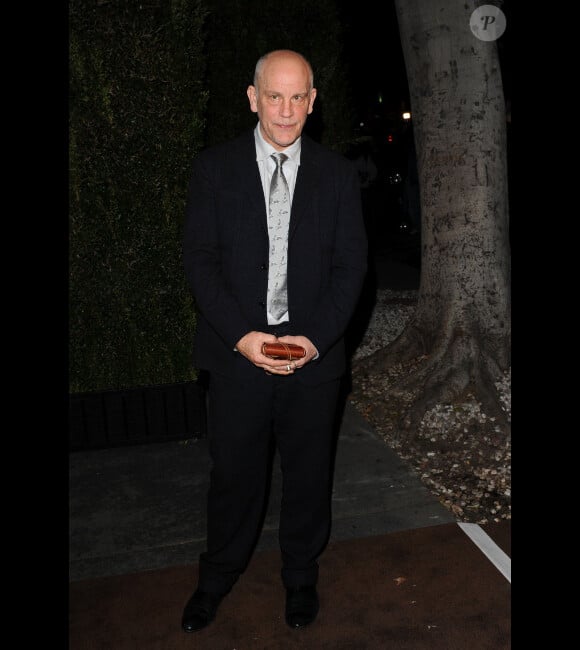 John Malkovich lors du dîner organisé par Chanel au restautant Madeo avant la cérémonie des Oscars le 25 février 2012 à Los Angeles