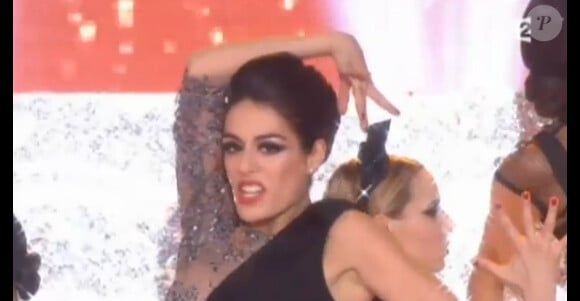 Sofia Essaïdi : envoûtante et sexy en ouverture de Champs Elysées sur France 2 le samedi 10 mars 2012