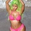 Exclusif : Nicki Minaj trop sexy sur la plage d'Oahu pour le tournage de son nouveau clip Starships, à Hawaï le 14 mars 2012