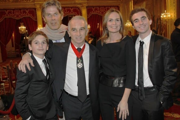 Alain Terzian, sa femme Brune et leurs deux enfants 12 ans et 19 ans.