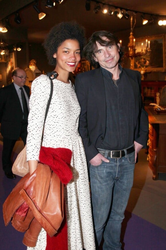 Arno Klarsfeld et sa fiancée à la soirée Massimo Gargia au Périgord à paris le 15 mars 2012