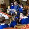 Camilla Parker Bowles, marraine du Big Jubilee Lunch, recevait quelques écoliers à Clarence House au matin du 15 mars 2012.