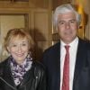 Marie-Anne Chazel et son compagnon Philippe Raffard lors du déjeuner à la Tour d'argent pour les 30 ans de "renaissance" de Château St-Pierre et les 430 ans de la Tour d'argent, le 15 mars 2012
