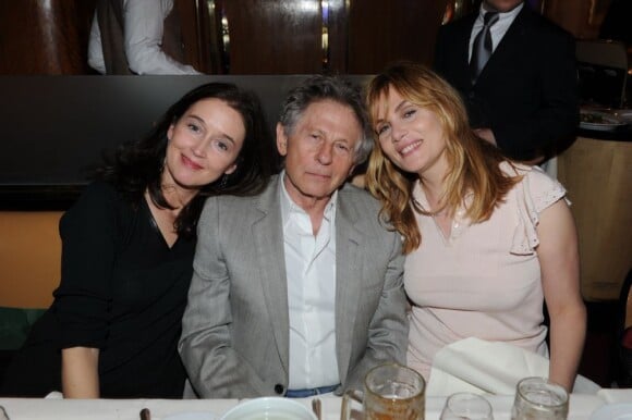 Roman Polanski, Emmanuelle Seigner et Diane de Mac Mahon, la femme de Guillaume Durand, à la soirée bavaroise organisée en l'honneur d'Axel Ganz, le 15 mars 2012.