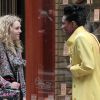 Anna-Sophia Robb et Freema Agyeman sur le tournage de The Carrie Diaries, à New York, le 25 mars 2012.