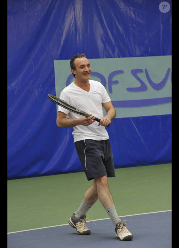 Pascal Sellem lors du tournoi de tennis pour l'association Enfant Star et Match à Paris le 26 mars 2012