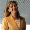 L'infante Cristina d'Espagne à Barcelone le 27 mars 2012 pour l'inauguration d'une exposition de la Fondation La Caixa dont elle est la marraine. Sa première apparition officielle depuis des mois en raison du scandale Noos...