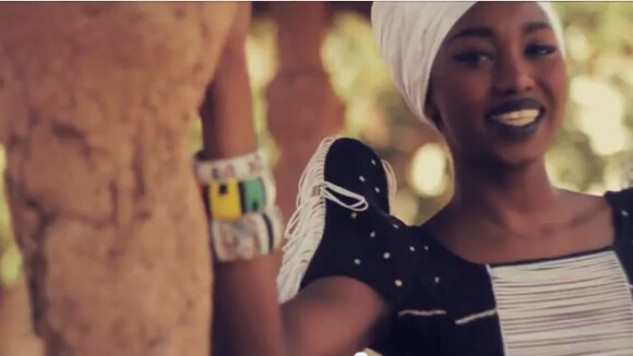 Inna Modja : Son émouvant message de réconfort au Mali, le clip ''For my land''