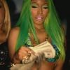 Nicki Minaj dans son clip Beez in the Trap, extrait de l'album Pink Friday : Roman Reloaded.