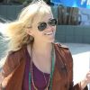 Reese Witherspoon, dans les rues de Los Angeles, dévoile son ventre rond qui pousse à vue d'oeil. Le 10 avril 2012
