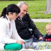 Selma Blair et son mari Jason Bleick ont passé l'après-midi au parc avec leur fils Arthur à Los Angeles le 14 avril 2012