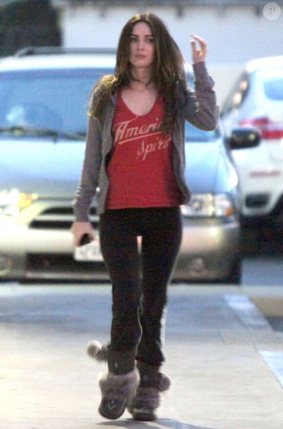 Megan Fox dans les rues de Los Angeles en mars 2012