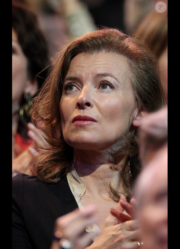 Valérie Trierweiler le 29 avril 2012 à Paris lors du meeting de François Hollande à Berçy