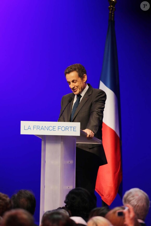 Nicolas Sarkozy prononce son dernier discours après la défaite au second tour à La Mutualité, à Paris, le 6 mai 2012.