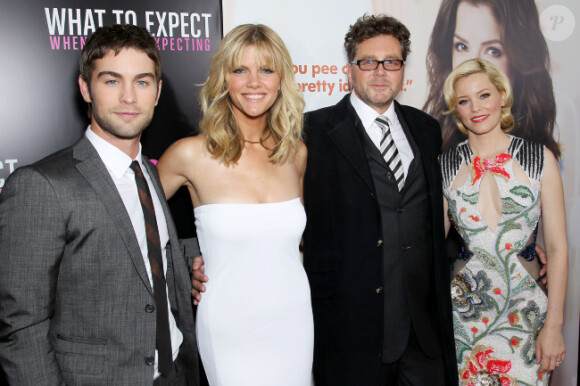 L'équipe du film à l'avant-première de What to Expect When You're Expecting à New York, le 8 mai 2012