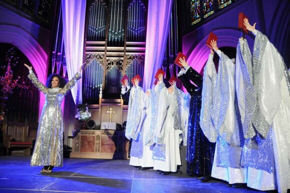 Showcase de la comédie musicale Sister Act à l'église américaine de Paris, le 9 mai 2012.