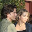  Elizabeth Berkley, enceinte, et son mari Greg Lauren lors du vernissage de l'exposition Rebel à Los Angeles le 12 mai 2012 