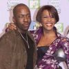 Bobby Brown et Whitney Houston posent lors MTV Europe Music Awards à Dublin en novembre 1999.