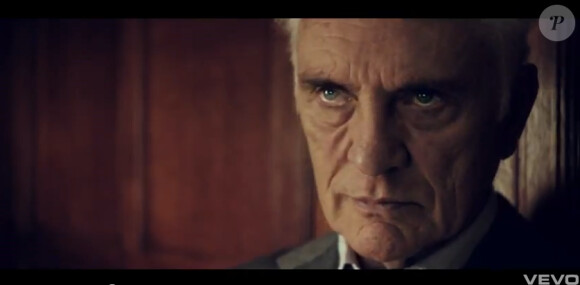 Terrence Stamp dans le clip Night and day du groupe Hot Chip, mai 2012.